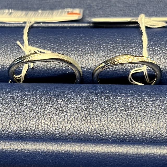 【銀座ダイヤモンドシライシの口コミ】 指輪の決め手は4つの理由があります。
①指輪の名称が素敵で良かったです。…