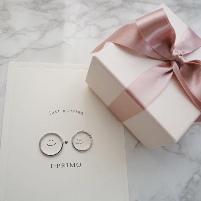 【アイプリモ(I-PRIMO)の口コミ】 シンプルかつ素敵なデザインで指に馴染むケイローンに決めました。こちら…