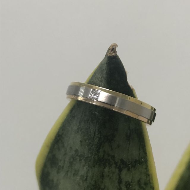 【FISCHER(フィッシャー)の口コミ】 なかなかないコンビカラー。イエローゴールド、ホワイトゴールド、レッド…