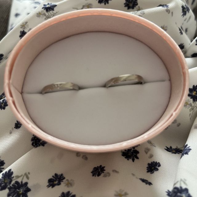 【insembre(インセンブレ)の口コミ】 初めは、何もわからず有名なブランドで買おうとしていましたが、色々ゼク…