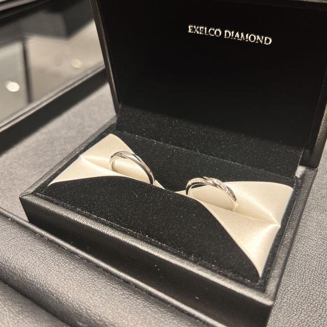 【エクセルコダイヤモンド(EXELCO DIAMOND)の口コミ】 上からはもちろん、相手から見ても自分から見ても、どの角度からもダイヤ…
