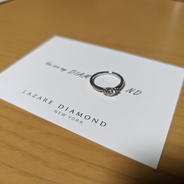 【ラザール ダイヤモンド(LAZARE DIAMOND)の口コミ】 高級なものですが、使わないのはもったいないと思い普段使いも視野に入れ…