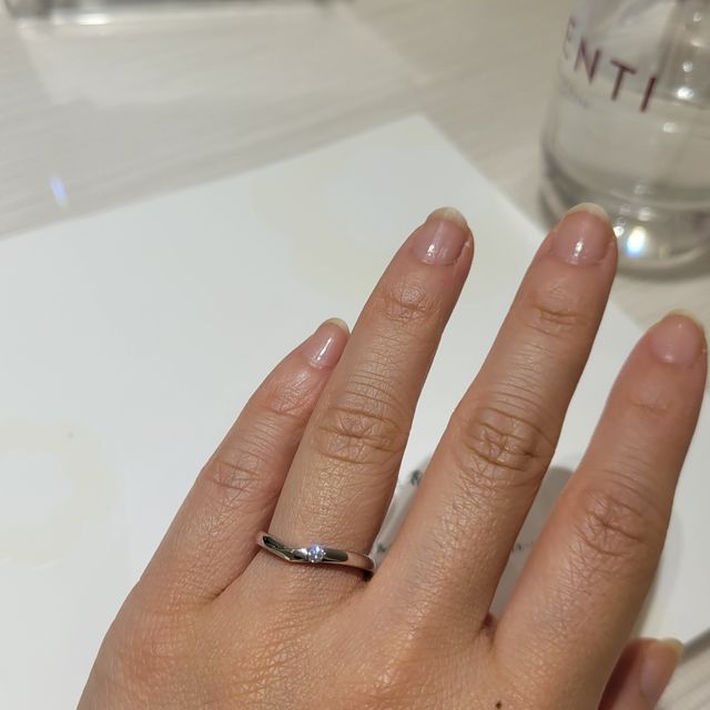 【TRECENTI(トレセンテ)の口コミ】 指輪は全体的につけ心地がよく、厚みのあるものが多かった気がします。デ…