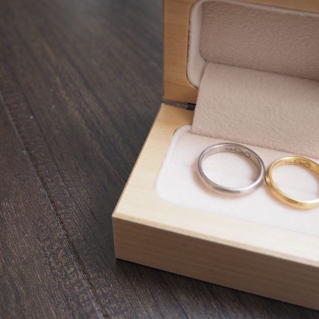 【uchimari(ウチマリ)の口コミ】 ①自分たちで手作りができる点
②手書きの刻印を入れられる点
が大きな決め…