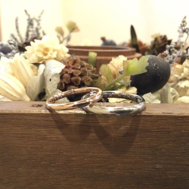 【鎌倉彫金工房の口コミ】 デザイン、色、指輪の幅。何から何まで全て自分達で決められて
しかも手作…