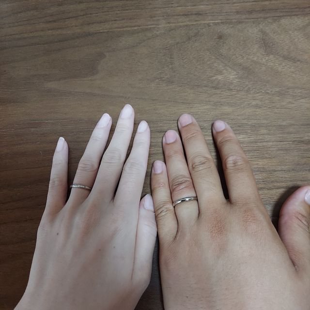 【銀座ダイヤモンドシライシの口コミ】 永久に修理やお手入れができるというのが決めてでした。
また日本製という…