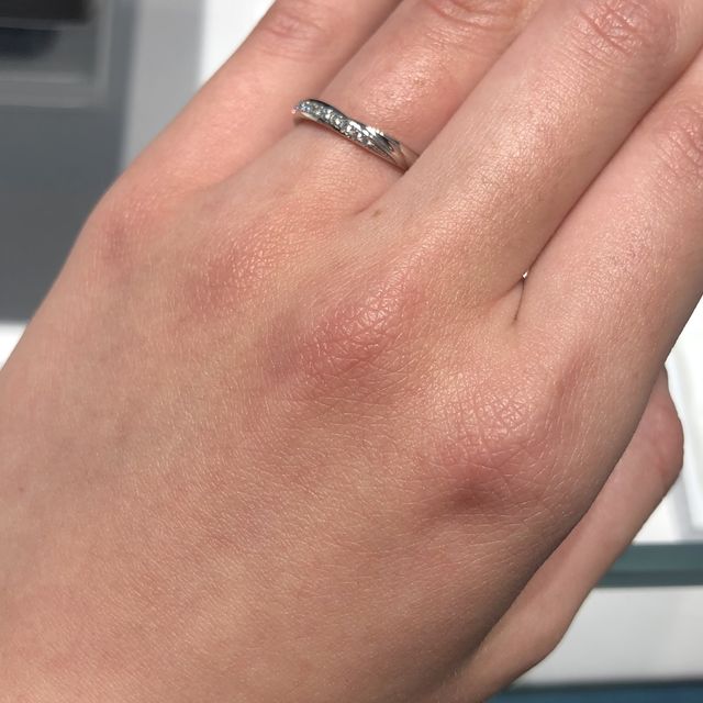 【エクセルコダイヤモンド(EXELCO DIAMOND)の口コミ】 なによりも、ダイヤモンドの輝きが本当に綺麗です。ダイヤの質にこだわっ…