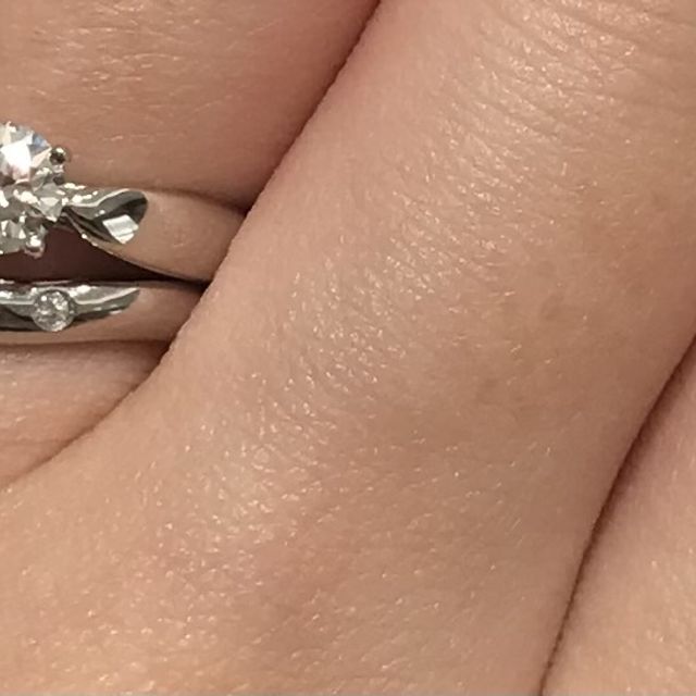 【ティファニー(Tiffany & Co.)の口コミ】 指が長く見えて、ダイヤモンドがついている指輪がいいなと思っていたとこ…