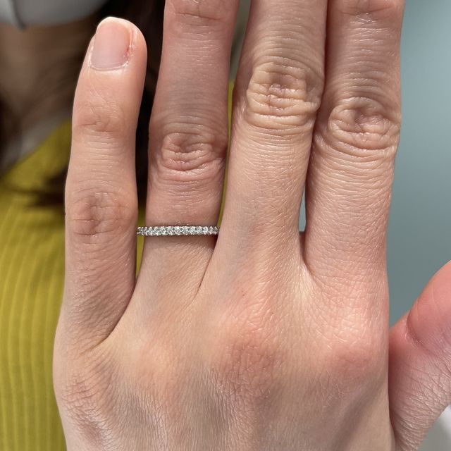 【ティファニー(Tiffany & Co.)の口コミ】 ティファニーへの憧れから、試着へ伺いました。思ったよりも種類が少なめ…