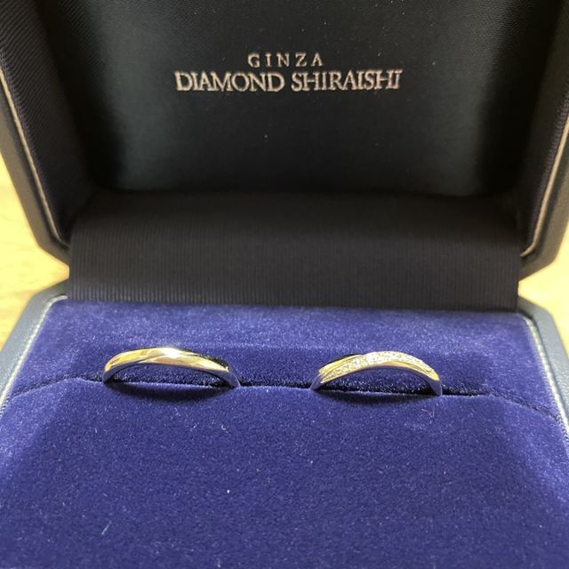 【銀座ダイヤモンドシライシの口コミ】 何より着け心地がとても良いです。甲丸なので滑らかに付けられます。滑ら…