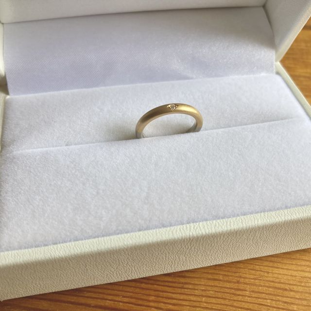 【ANGELRY INOKO(エンジェリーイノコ)の口コミ】 マットな加工がかわいいと思ったのと、ゴールドとプラチナとを合わせて作…