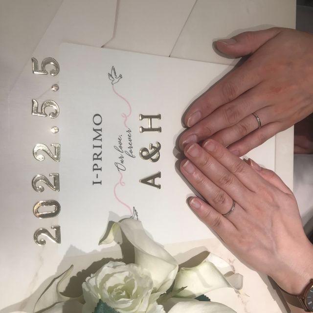 【アイプリモ(I-PRIMO)の口コミ】 店内いろいろ試着いたしましたが、指輪のデザインがシンプルで長年愛用で…