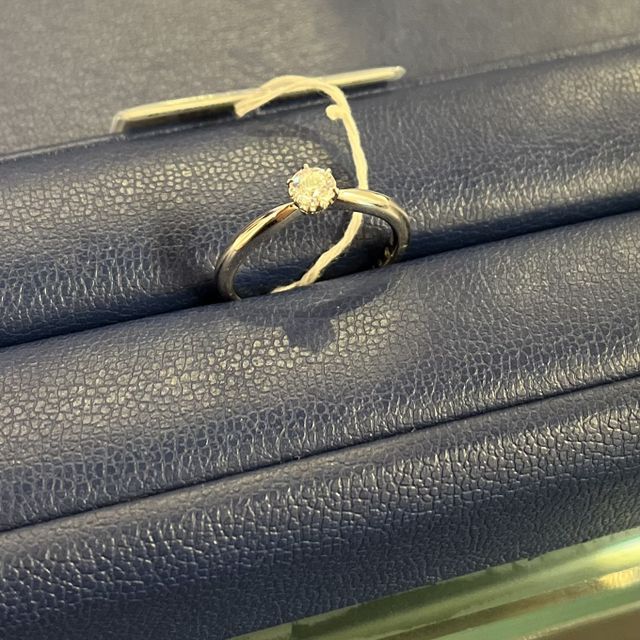 【銀座ダイヤモンドシライシの口コミ】 プロポーズされてから一緒に選びに行きました。数店舗ブランドを比較して…