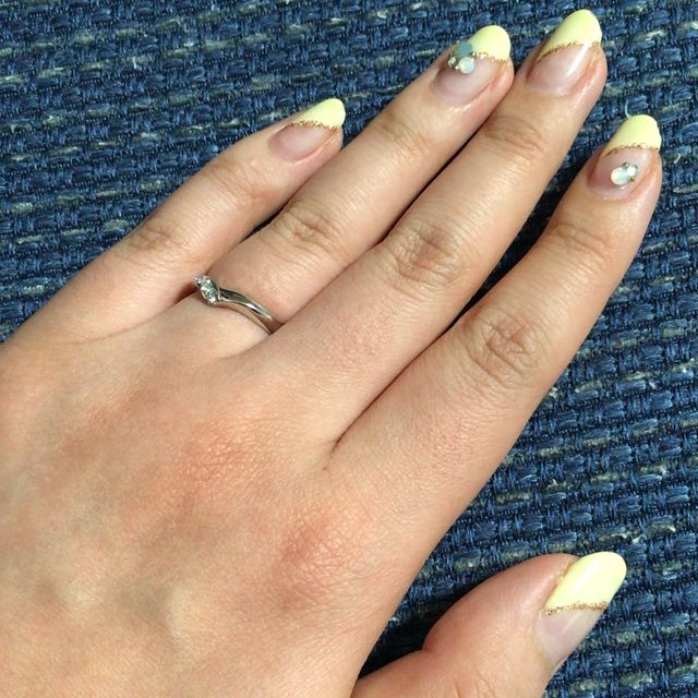 【銀座ダイヤモンドシライシの口コミ】 婚約指輪は別ブランドで購入したので、婚約指輪に合わせられる&普段使…