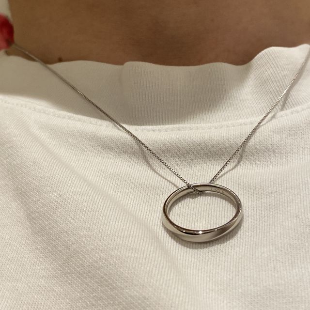 【ヴァンドーム青山(VENDOME AOYAMA)の口コミ】 妻から結婚指輪のブランドは、選んで良いと言われたので、話し合ってヴァ…