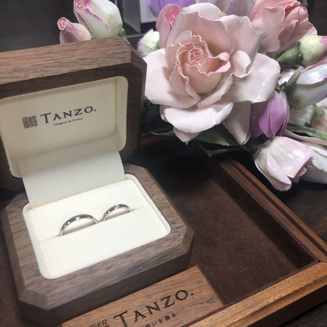【TANZO.(鍛造指輪)の口コミ】 コーラルゴールドに惹かれた点とつけ心地がとても良く常につけていたいと…