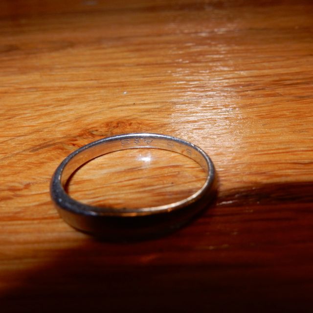 【ヴァンドーム青山(VENDOME AOYAMA)の口コミ】 金属アレルギーがあるのでプラチナでお手頃なのが前提でした。デザインの…