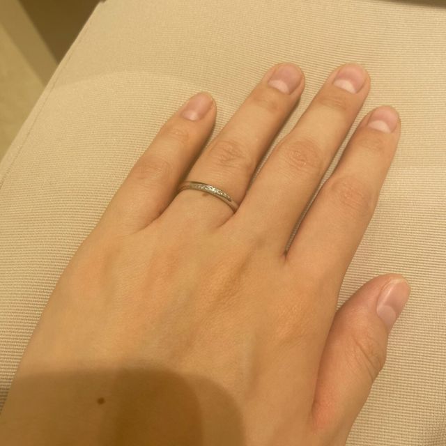 【ラザール ダイヤモンド(LAZARE DIAMOND)の口コミ】 指輪のデザインが、他店にないものでとても気に入りました。また、ダイヤ…