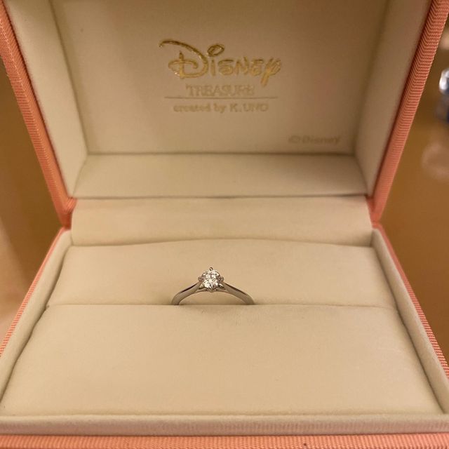 【ケイウノ ブライダル(K.UNO BRIDAL)の口コミ】 受け取り手がディズニー好きでディズニーをテーマにしたリングを探してい…