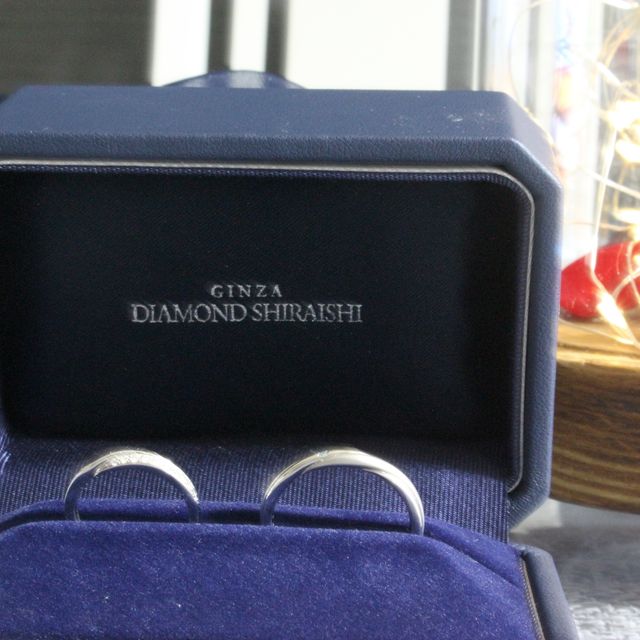 【銀座ダイヤモンドシライシの口コミ】 ねじれの部分がシンプルだかデザイン性を気に入りこちらの指輪にしました…