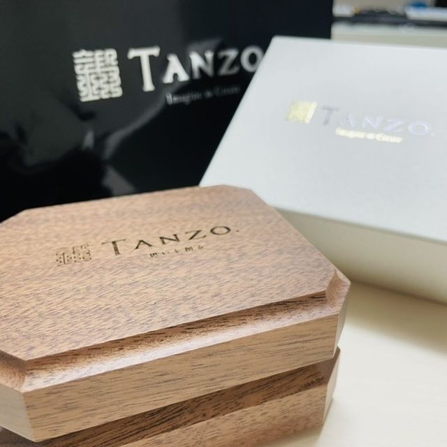 【TANZO.(鍛造指輪)の口コミ】 オーダーメイドで自分たちの理想の指輪をプランナーさんに実現していただ…