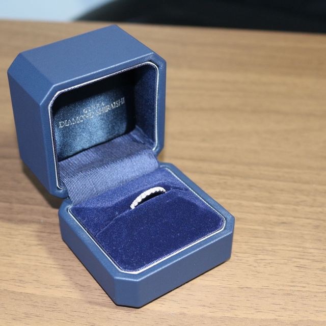 【銀座ダイヤモンドシライシの口コミ】 タンスの肥にならないよう、日常のお出掛け等にもつけられるよう、タテヅ…