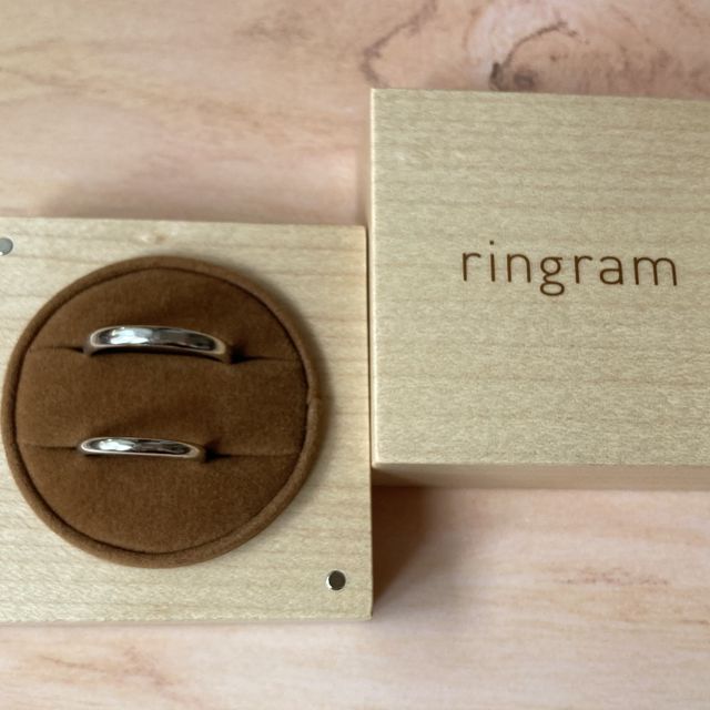 【ringram(リングラム)の口コミ】 実際にデザインと素材の確認のため、見本を見てから決めることができた。…