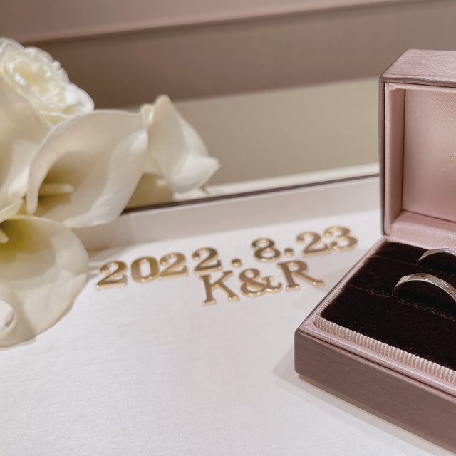 【アイプリモ(I-PRIMO)の口コミ】 スタンダードなものではなく、ウェーブがかかっていてダイヤがキラキラと…