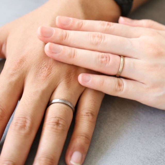 【Cayof(カヨフ)の口コミ】 デザイン、素材が好みのものがあったことが決め手になりました。
実際の素…