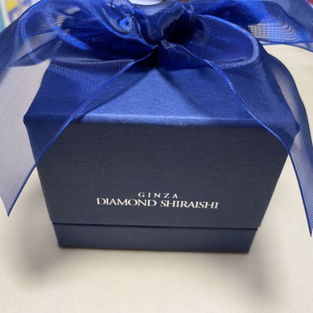 【銀座ダイヤモンドシライシの口コミ】 ジュエリーに詳しい友達にオススメされ伺ったところ店員さんの対応が物凄…