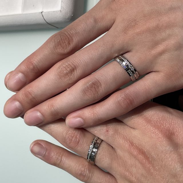 【YUKIZAKI BRIDAL(ユキザキブライダル)の口コミ】 まず第一に考えたのは指輪のデザインです。普通すぎる指輪では他の人と被…