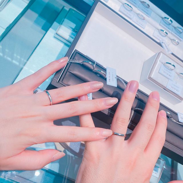 【アイプリモ(I-PRIMO)の口コミ】 ストレートでダイヤが入っているデザインがよかったので好みのデザインで…