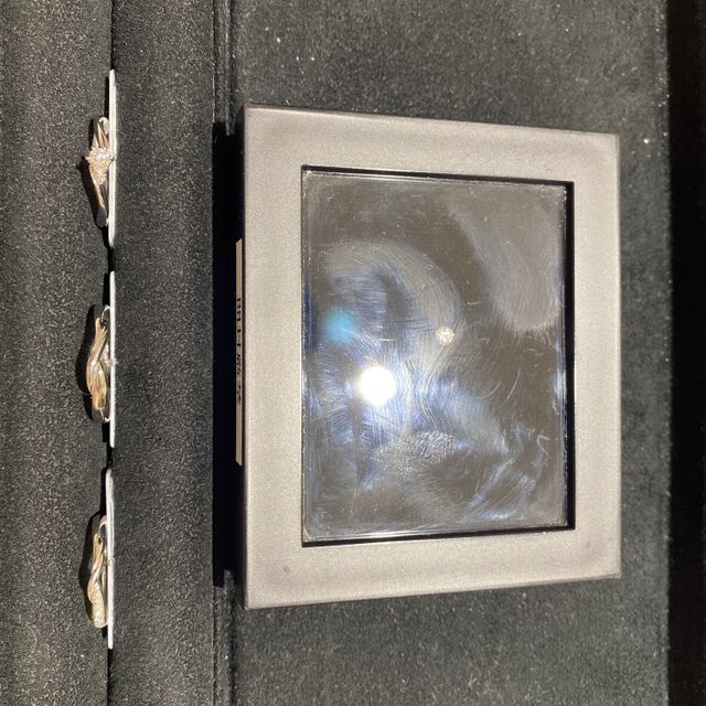 【TRECENTI(トレセンテ)の口コミ】 婚約指輪は、まっすぐのデザインを付けると必ず右肩上がりな状態になって…