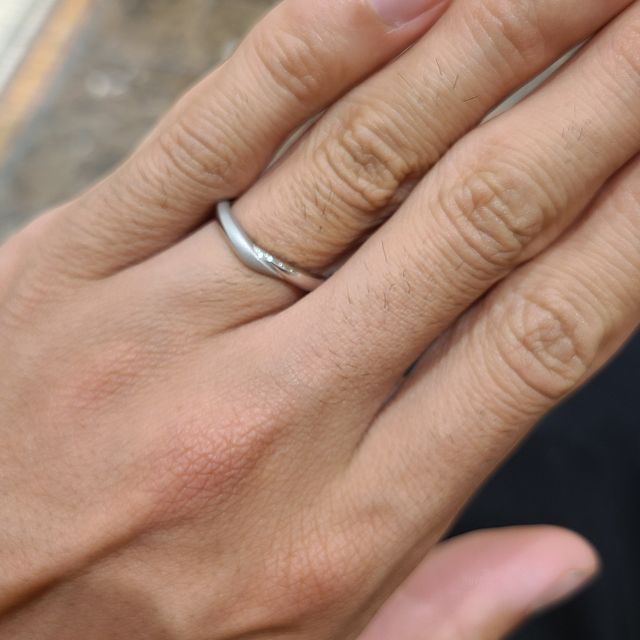 【エクセルコダイヤモンド(EXELCO DIAMOND)の口コミ】 自分自身アクセサリーを普段つけないし、似合うものがなかなかなかったが…