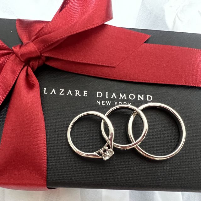 【ラザール ダイヤモンド(LAZARE DIAMOND)の口コミ】 沢山の試着リングを出していただき好きなだけ試着をさせて頂きました。
他…