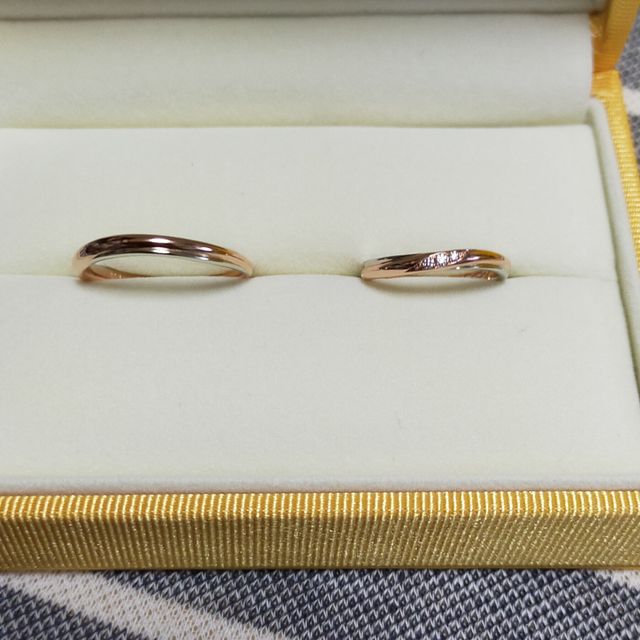 【ケイウノ ブライダル(K.UNO BRIDAL)の口コミ】 指輪のブランドやデザインが数あるなか、ケイウノさんのカローレ（ローズ…