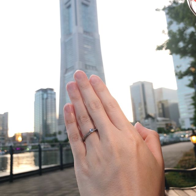 【4℃ BRIDAL(ヨンドシーブライダル)の口コミ】 デザインやダイヤの大きさ全てパートナーの理想が詰め込まれた素敵な指輪…