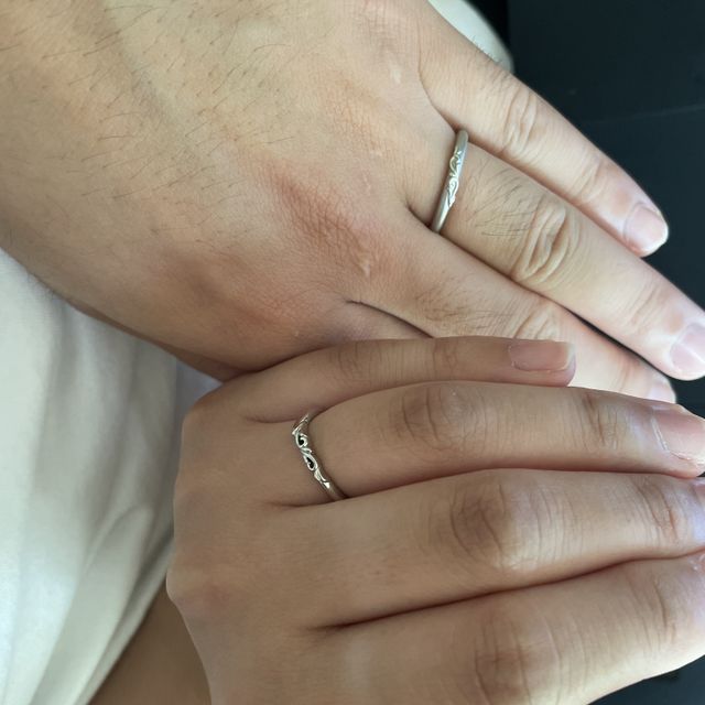 【ケイウノ ブライダル(K.UNO BRIDAL)の口コミ】 ずっと付けていられるようなシンプルでデザイン性のあるものを探していま…