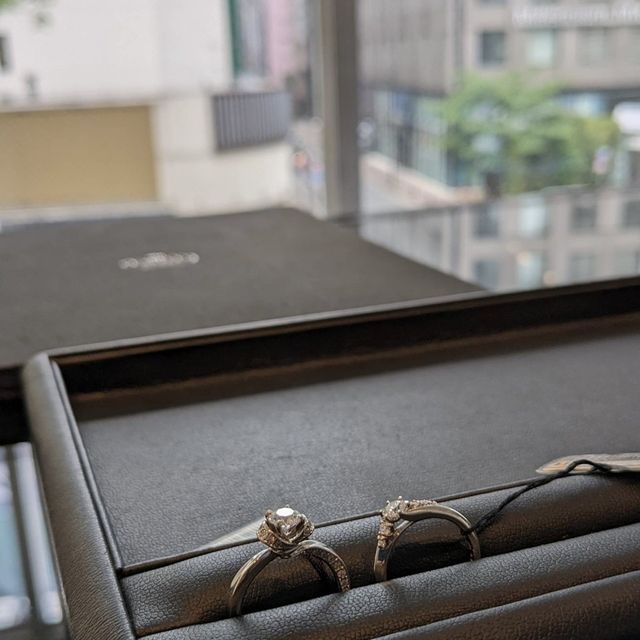 【エクセルコダイヤモンド(EXELCO DIAMOND)の口コミ】 エクセルコさんはシンプルな指輪ももちろんありましたが、とにかく個性的…