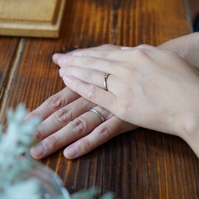 【THREE TREES(スリーツリーズ)の口コミ】 元々ブランド志向も低く、結婚指輪はお互い手作りで作りたいという気持ち…