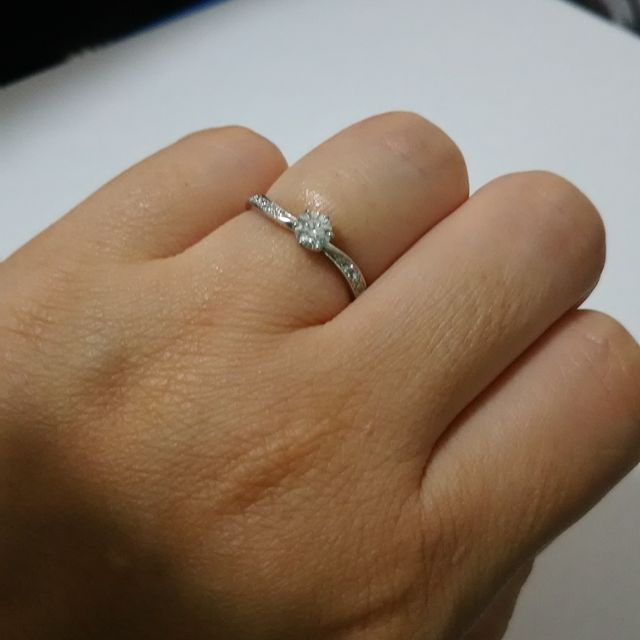 【ヴァンドーム青山(VENDOME AOYAMA)の口コミ】 事前にネットで希望の形を調べていったのですが、残念ながら自分の指が太…