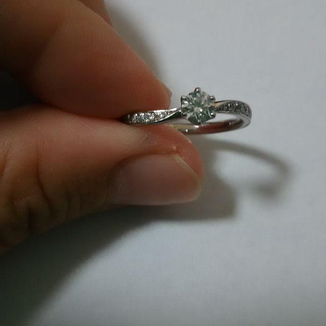 【ヴァンドーム青山(VENDOME AOYAMA)の口コミ】 事前にネットで希望の形を調べていったのですが、残念ながら自分の指が太…