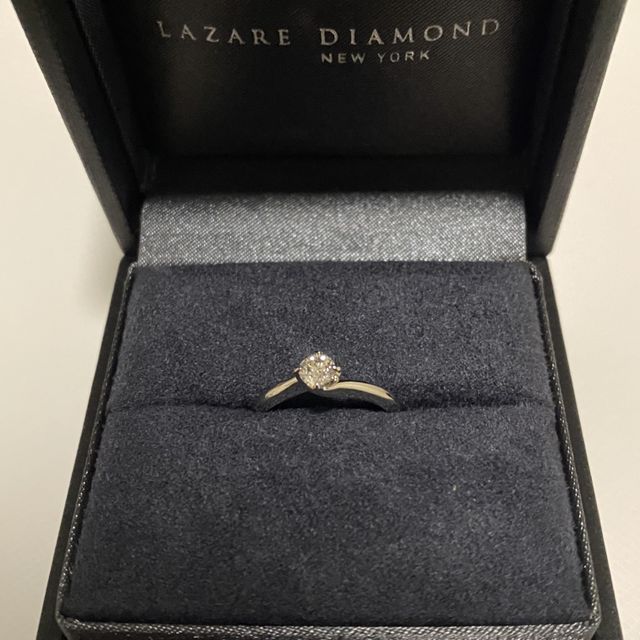 【ラザール ダイヤモンド(LAZARE DIAMOND)の口コミ】 元々はメレダイヤがついているものが気になっていましたが、彼が選んでく…