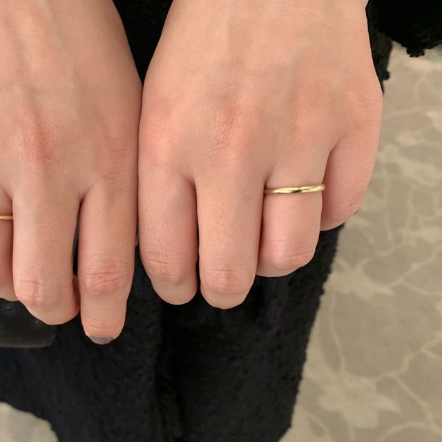 【ヴァン クリーフ＆アーペル(Van Cleef & Arpels)の口コミ】 ゴールドの丸みのあるデザイン
黄色味の強いゴールドで海外のマダムみたい…