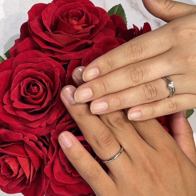 【ラザール ダイヤモンド(LAZARE DIAMOND)の口コミ】 指輪のデザインの種類が多くシンプルが歳を取ってもつけることを考えてシ…