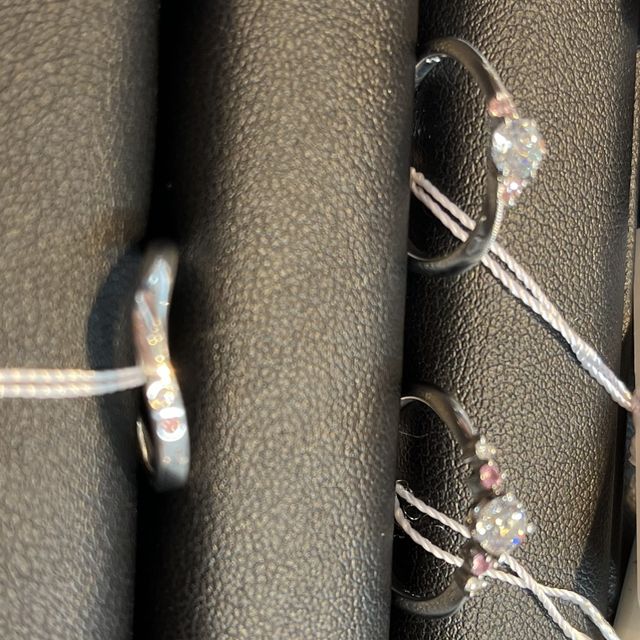 【I's stone(アイズストーン)の口コミ】 　こちらのお店はなんといってもピンクダイヤモンドです。とてもかわいか…