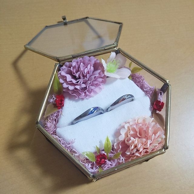 【SORA(ソラ)の口コミ】 20代の頃にSORAのHPを見つけて、二つ合わせると完成するデザインだったり…