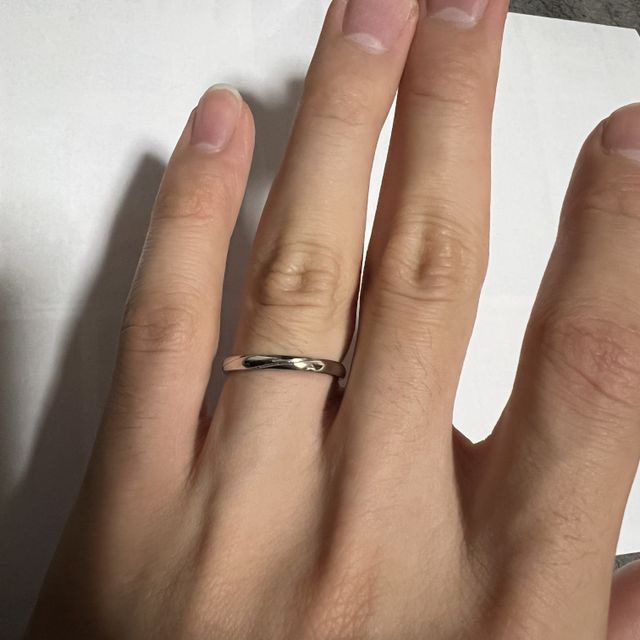 【アイプリモ(I-PRIMO)の口コミ】 指輪を探す上でお互いにシンプルな指輪が第一条件で、その次に着け心地を…