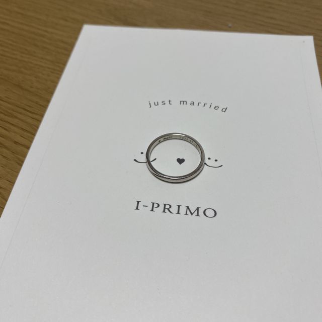 【アイプリモ(I-PRIMO)の口コミ】 指輪はプラチナ製で指輪のデザインも数多くあるなか迷っていたところ、店…