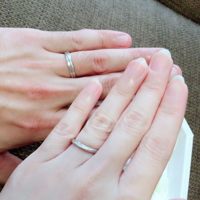 【JewelMIKI(ジュエルミキ)の口コミ】 まず入ってお店の雰囲気も対応も良かったのが1番です(*^^*)自分達の指にぴ…